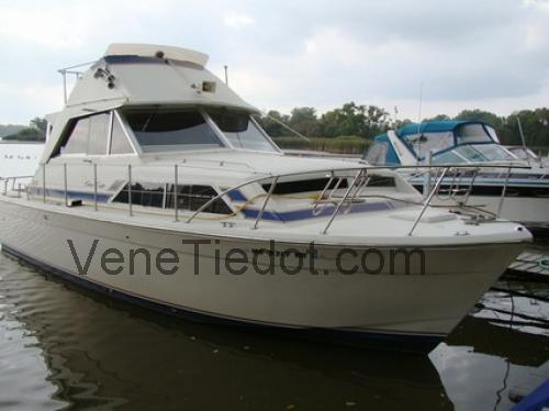 Chris Craft Catalina 33 Tekniset tiedot ja arvostelut